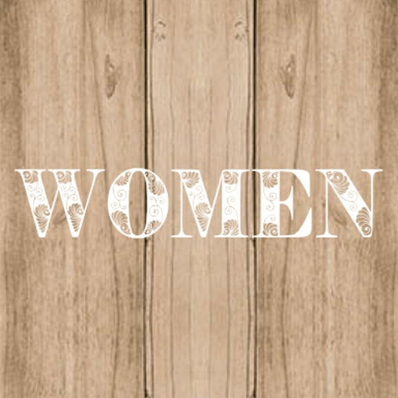 Women's Clothing - Picture 1 of 1